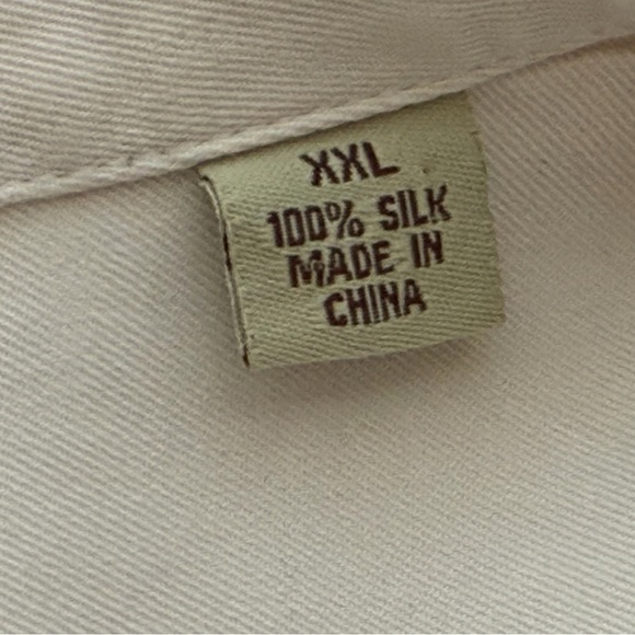 Tommy Bahama Men’s Silk Button Up Shirt XXL | 100% Silk | Short Sleeve - Picture 8 of 13